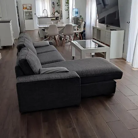 Santana House Apartment