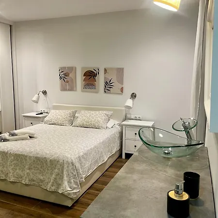 Santana House Apartment